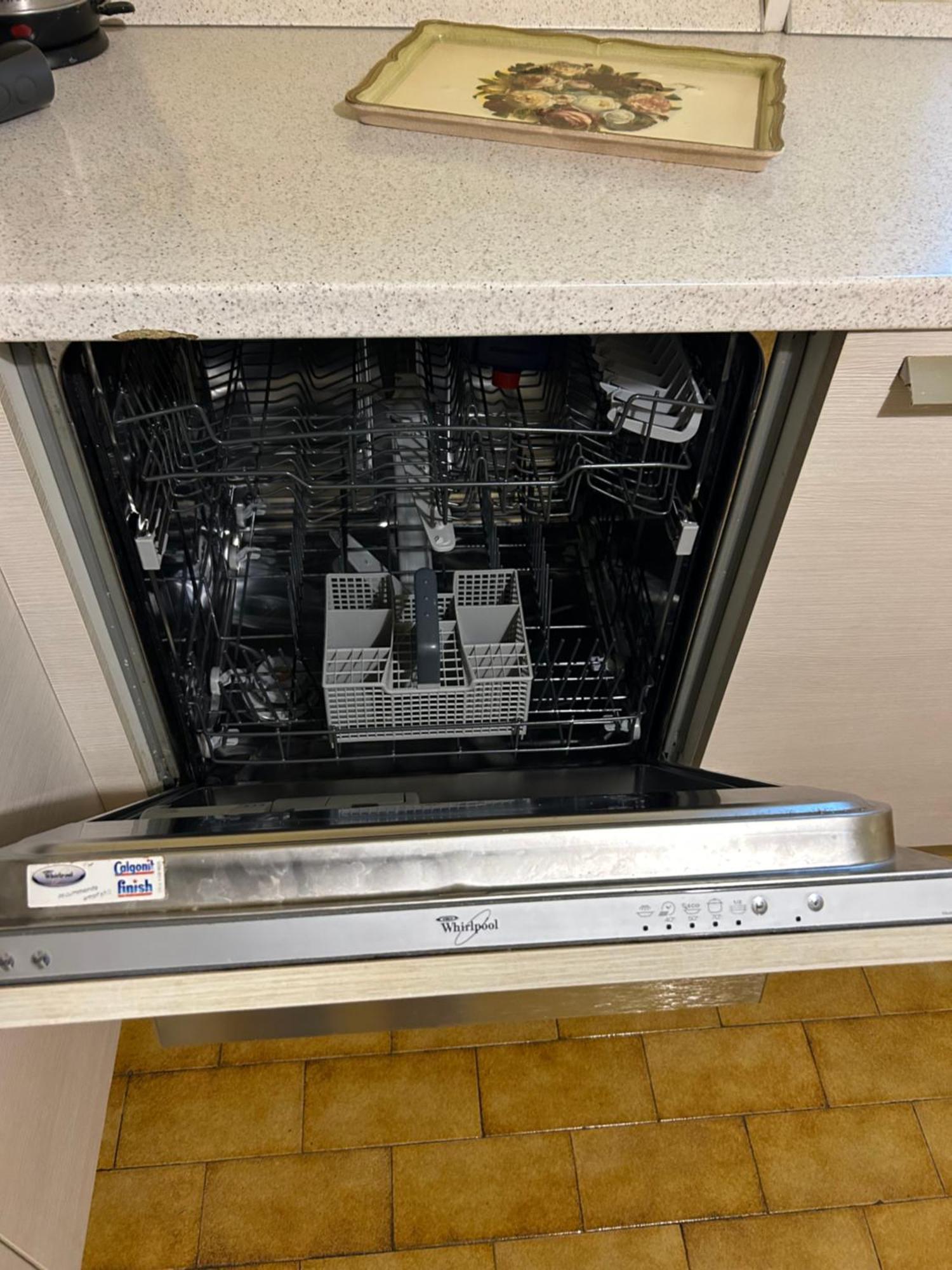 Le Bouganville Apartment ديسينسانو ديل غاردا المظهر الخارجي الصورة